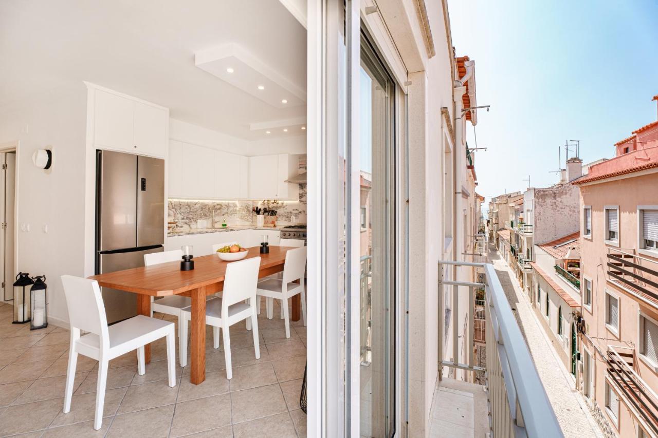 Charming Nazare Apartment-1 Minute To The Beach Экстерьер фото